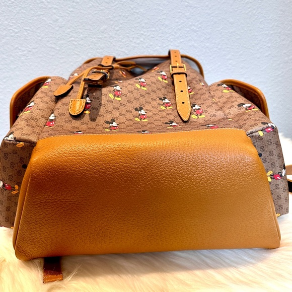 NEW Gucci X Disney Mickey Mouse Backpack Collector’s Item - Picture 4 of 12